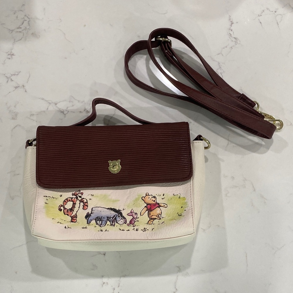 Winnie the Pooh, Disney loungefly bag.
